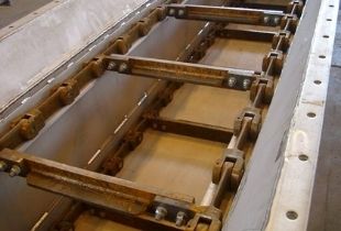 Drag chain conveyor